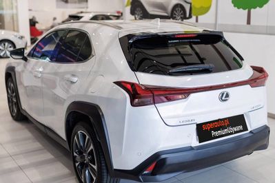 Lexus UX 300h Business