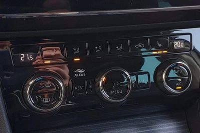 Skoda Superb 2.0 TDI Style DSG