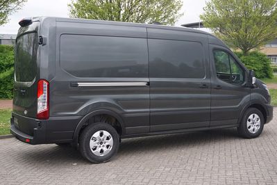 Ford Transit L3H2 Limited 350 A8