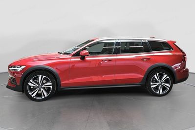 Volvo V60 Plus B5 B AWD