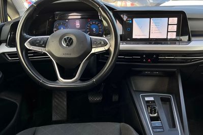Volkswagen Golf VIII 2.0 TDI Life DSG