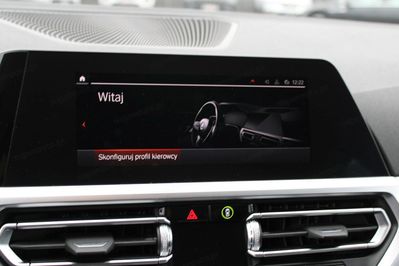 BMW Seria 3 318i aut