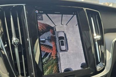 Volvo V60 B4 B Plus Dark aut