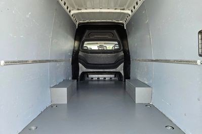 Iveco Daily 35S16 L4H2