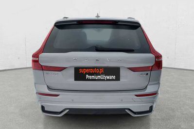 Volvo XC60 B5 B AWD Plus Dark aut