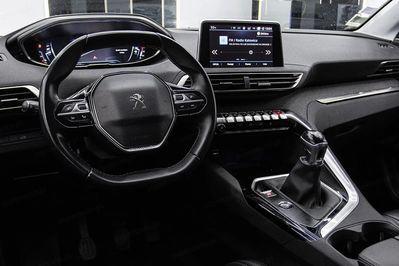 Peugeot 3008 Puretech Allure S&S
