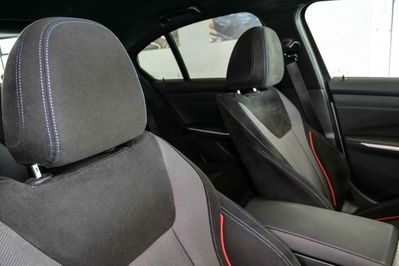 BMW Seria 3 330i xDrive M Sport
