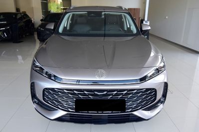 MG HS Exclusive 1.5 AT