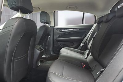 Opel Insignia 2.0 T Business Elegance S&S aut