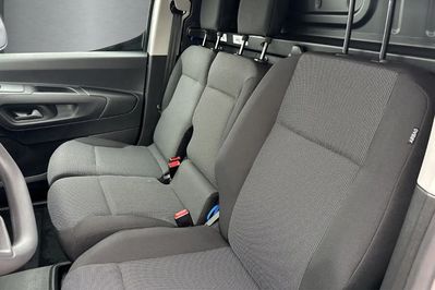 Opel Combo Van Cargo L2H1 EAT8