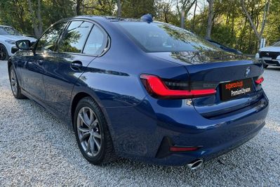 BMW Seria 3 320i Sport Line