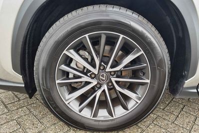 Lexus NX 350h Elegance 2.5 Hybrid