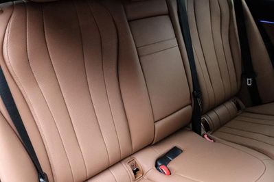 Mercedes Klasa E 300 e 4-Matic AMG