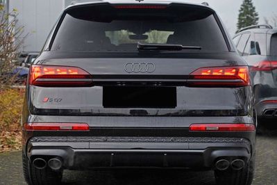Audi Q7 SQ7 TFSI quattro