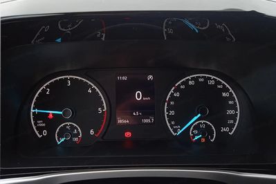 Ford Tourneo Connect L1H1 Titanium