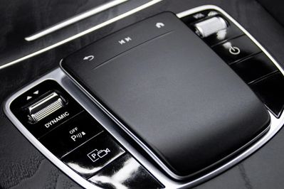 Mercedes E Klasa 300 e 4MATIC AMG/Avantgarde