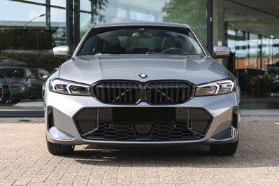 BMW Seria 3 330d xDrive M Sport