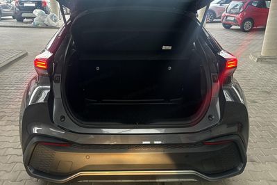 Toyota C-HR 1.8 Hybrid Style