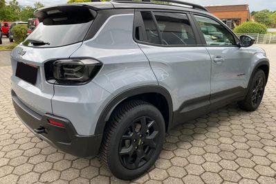 Jeep Avenger Overland 4xe 1.2 T3 mHEV eDCT6