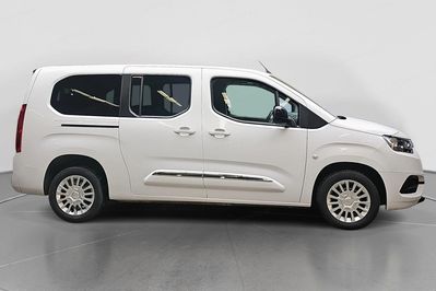 Toyota Proace City Verso L2H1 Business