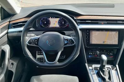 Volkswagen Arteon 2.0 TDI Elegance DSG