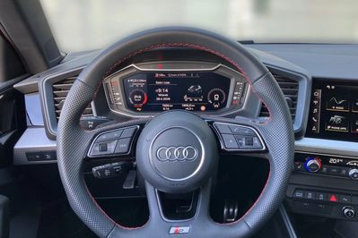 Audi A1 Sportback 40 TFSI S Line