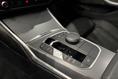 BMW Seria 3 330i xDrive M Sport