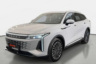 Omoda 9 1.5 Super Hybrid AWD