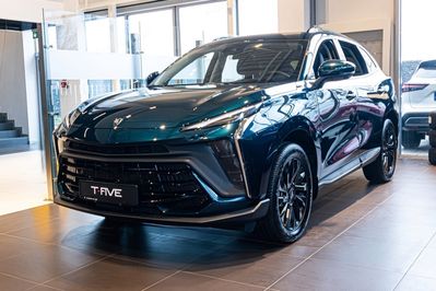 Forthing T-Five 1.5T HEV DCT