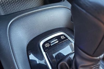 Toyota Corolla 1.8 Hybrid Active
