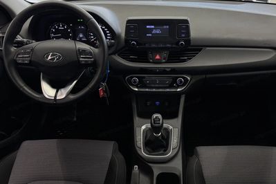 Hyundai i30 1.5 DPI Classic +