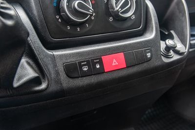 Peugeot Boxer L3 Doka + Plandeka