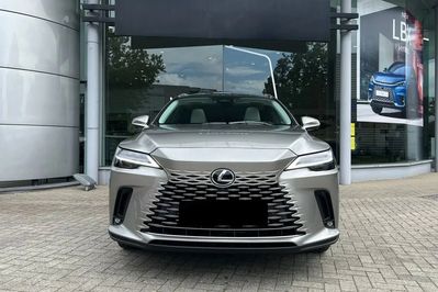 Lexus RX 350h Omotenashi