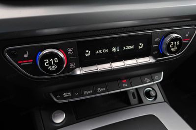 Audi Q5 35 TDI mHEV S tronic