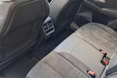 DS DS7 Crossback PURETECH 180