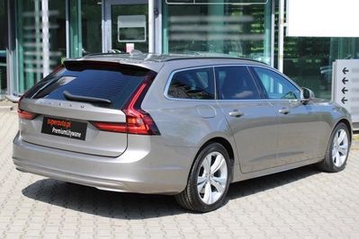 Volvo V90 B4 D Momentum