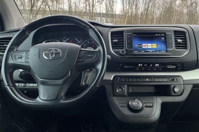 Toyota Proace Verso Long L2H1 VIP AT
