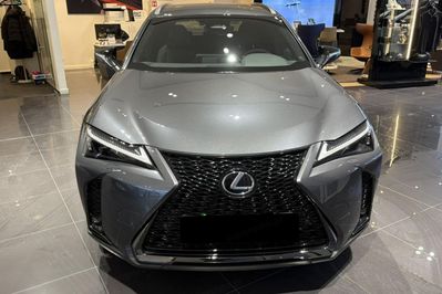 Lexus UX 300h F Sport 2.0 Hybrid Dynamic Force