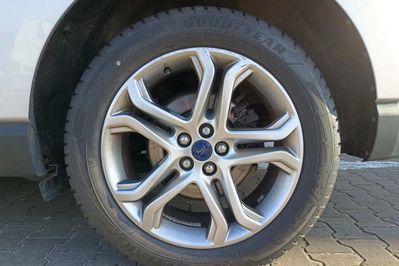 Ford EDGE 2.0 TDCi Twin-Turbo 4WD  Titanium