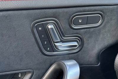 Mercedes CLA 200 AMG Line