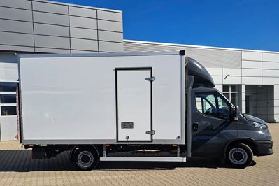 Iveco Daily 35S18 Kontener 8EP + Winda