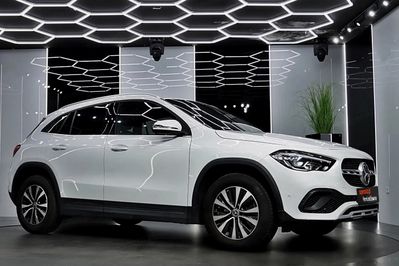 Mercedes GLA 200 Progressive