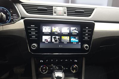 Skoda Superb 2.0 TDI SCR Ambition DSG