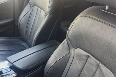 BMW Seria 5 Touring 520d xDrive Luxury Line