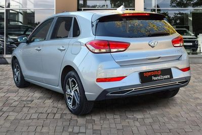 Hyundai i30 1.5 T-GDI Smart DCT