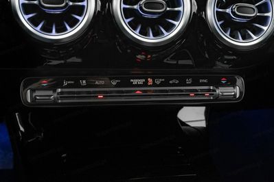 Mercedes Klasa A A 200 d Progressive 8G-DCT