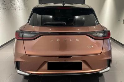 Lexus LBX Emotion 1.5 Hybrid