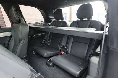 Volvo XC90 T8 AWD Plug-In Hybrid Ultra Black Edition 7os