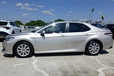 Toyota Camry 2.5 Hybrid Comfort Cvt