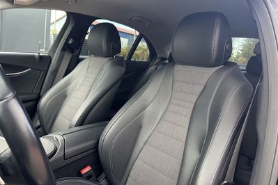 Mercedes E Klasa 220 d 4MATIC Avantgarde